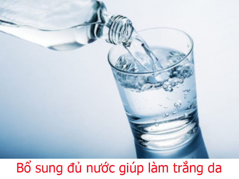bổ sung đủ nước cho da
